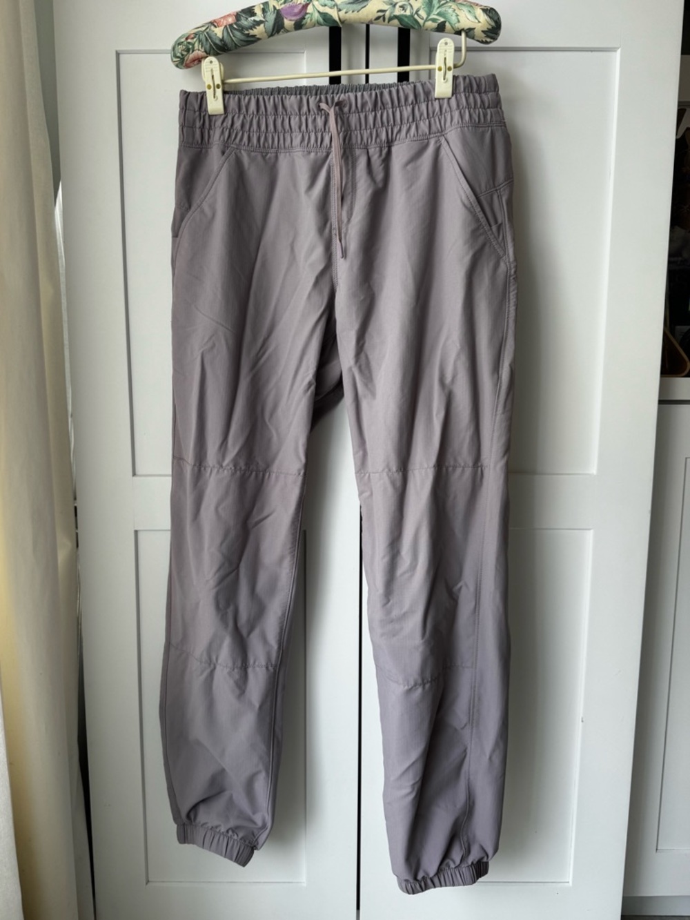 MEC Women’s Wanderwall Pants - Medium - lavender